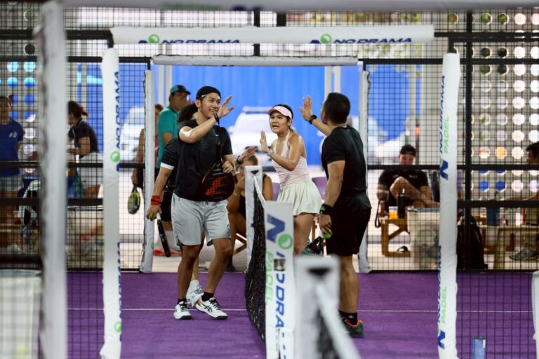 Players of the community of No Drama Padel in Bangkok